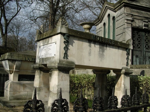 Moliére and the cats of Père Lachaise